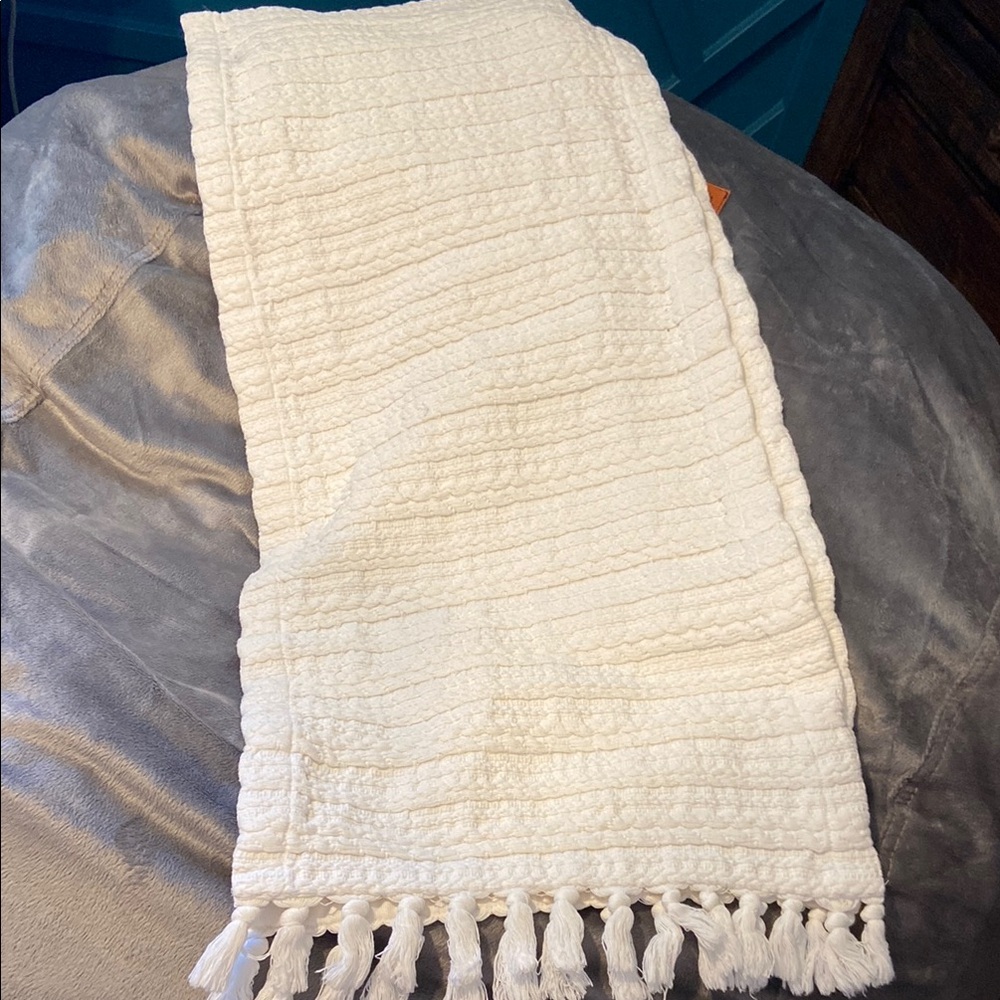 Hearth and Hand table runner